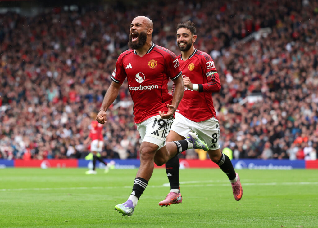 Manchester United v Burnley - Premier League